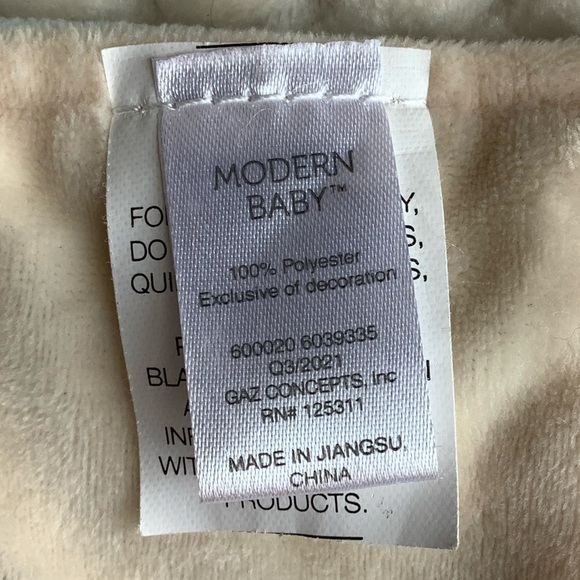 Modern Baby Corduroy Elephant Lovey Crinkle and Teething Rings Security Blanket - Picture 6 of 8